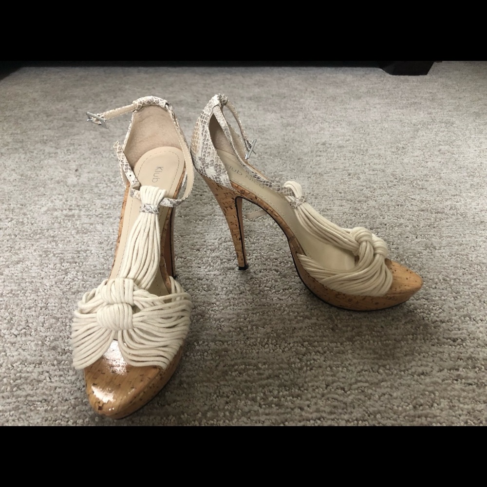 Snake skin and rope detail high heels